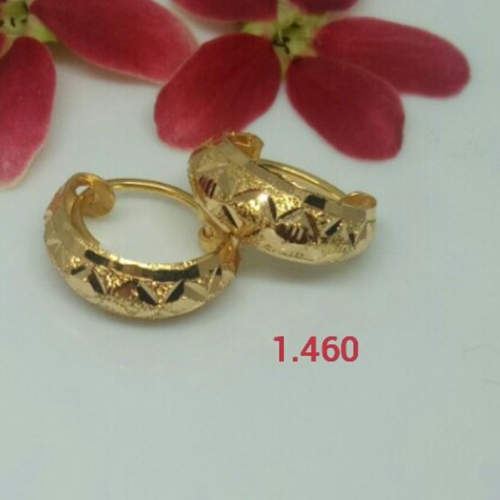 18K Gold Gorgeous Design Earrings